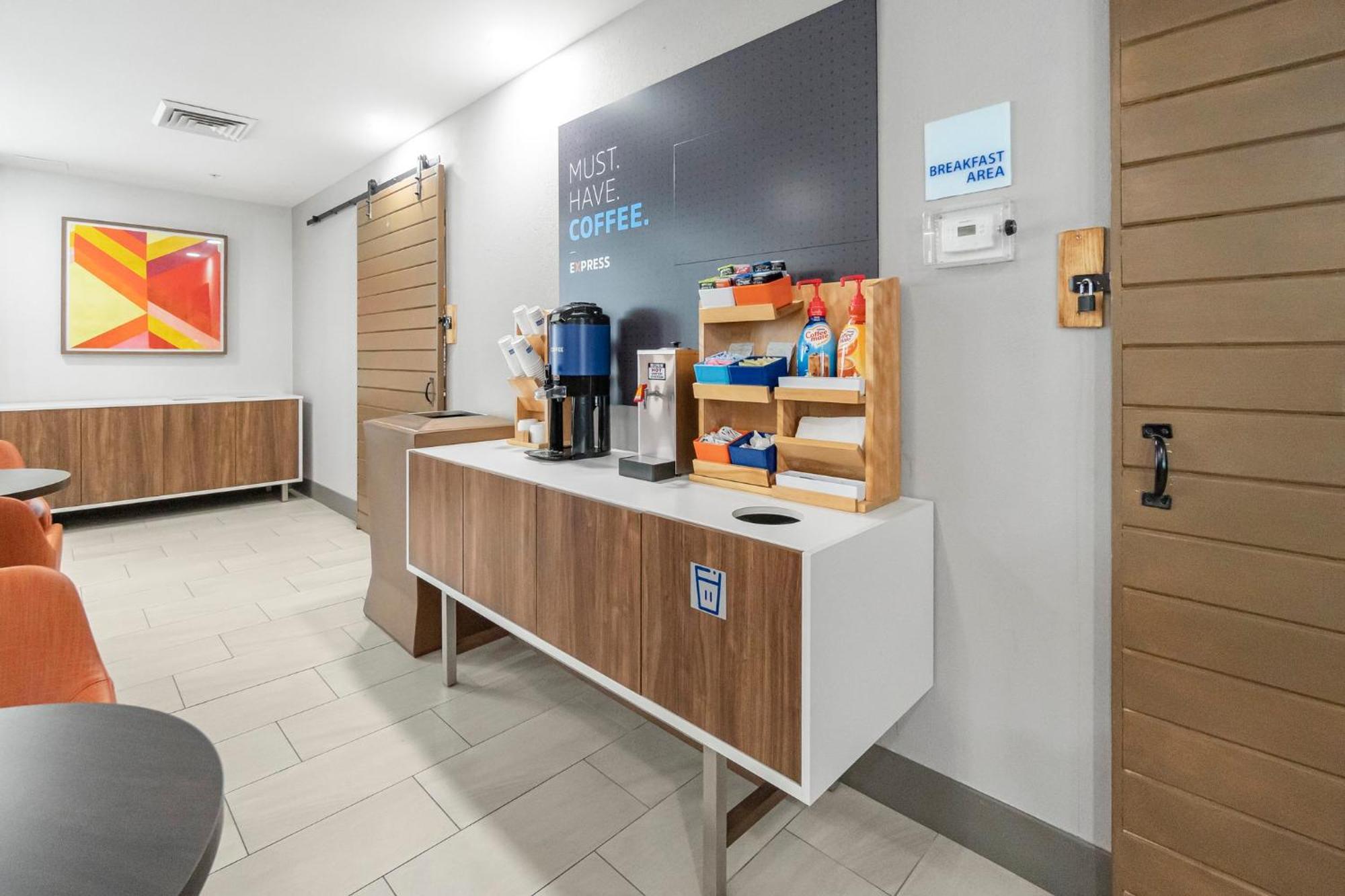 Holiday Inn Express Salt Lake City South - Midvale By Ihg Exterior photo