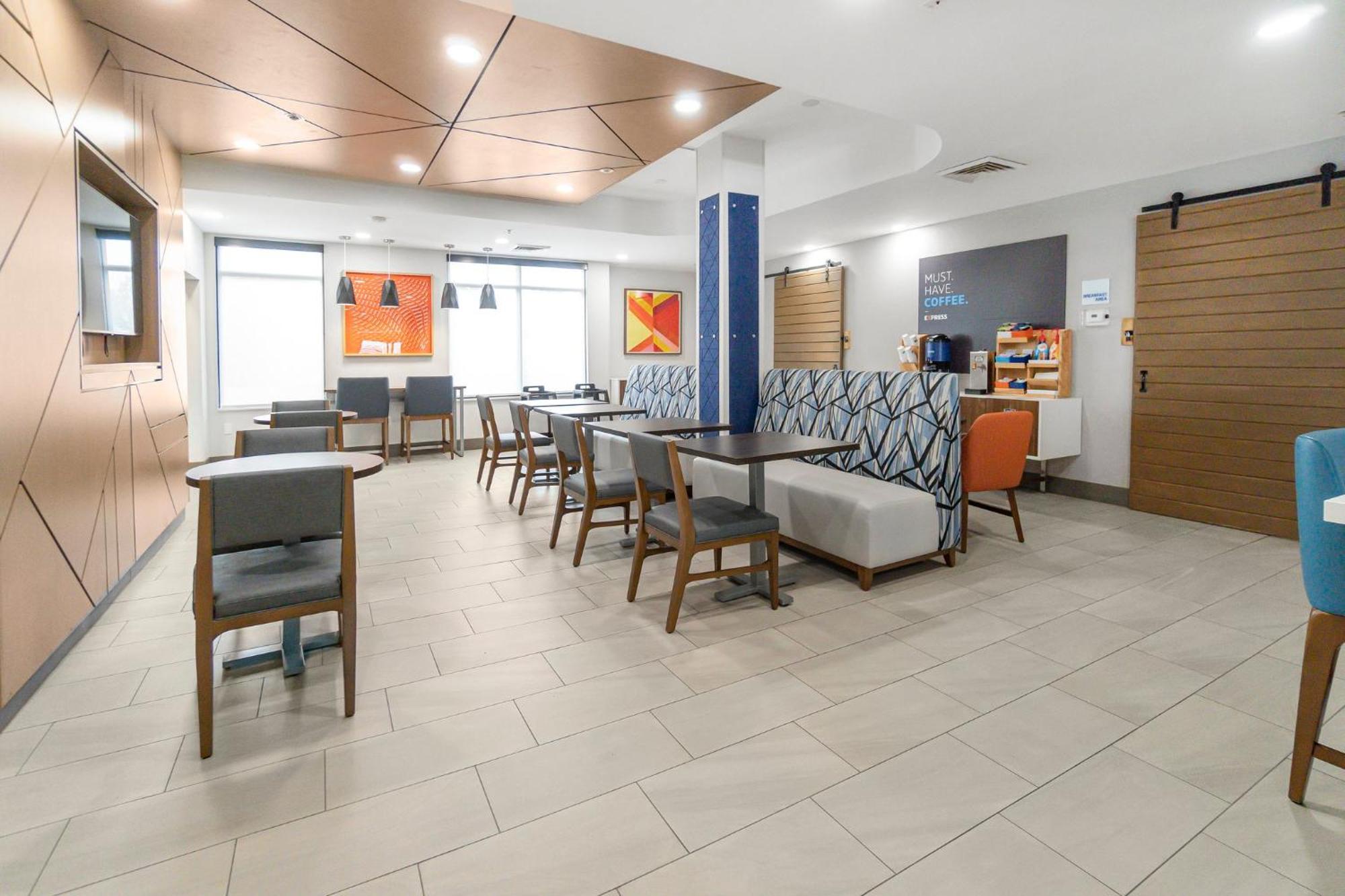 Holiday Inn Express Salt Lake City South - Midvale By Ihg Exterior photo