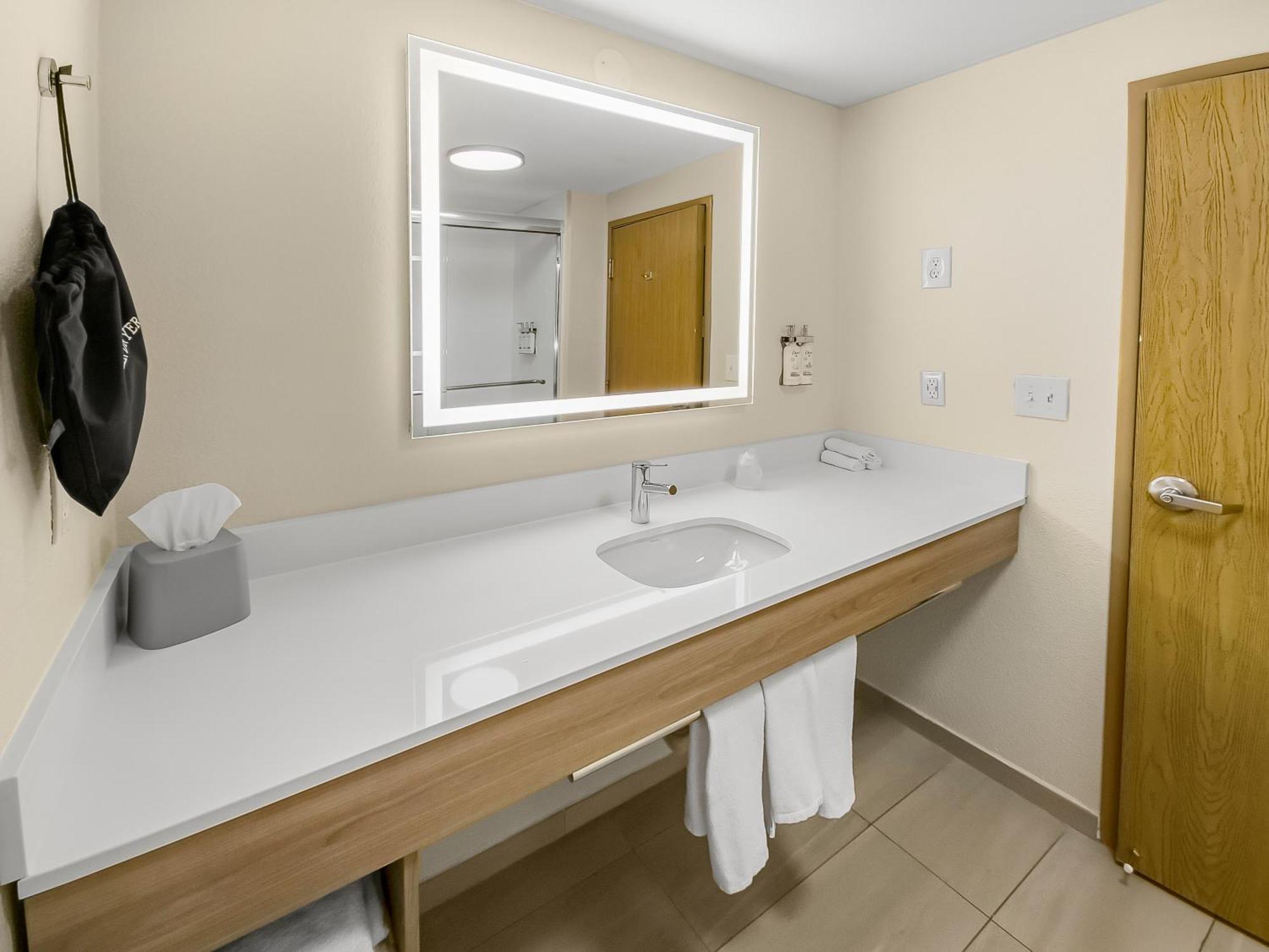 Holiday Inn Express Salt Lake City South - Midvale By Ihg Exterior photo