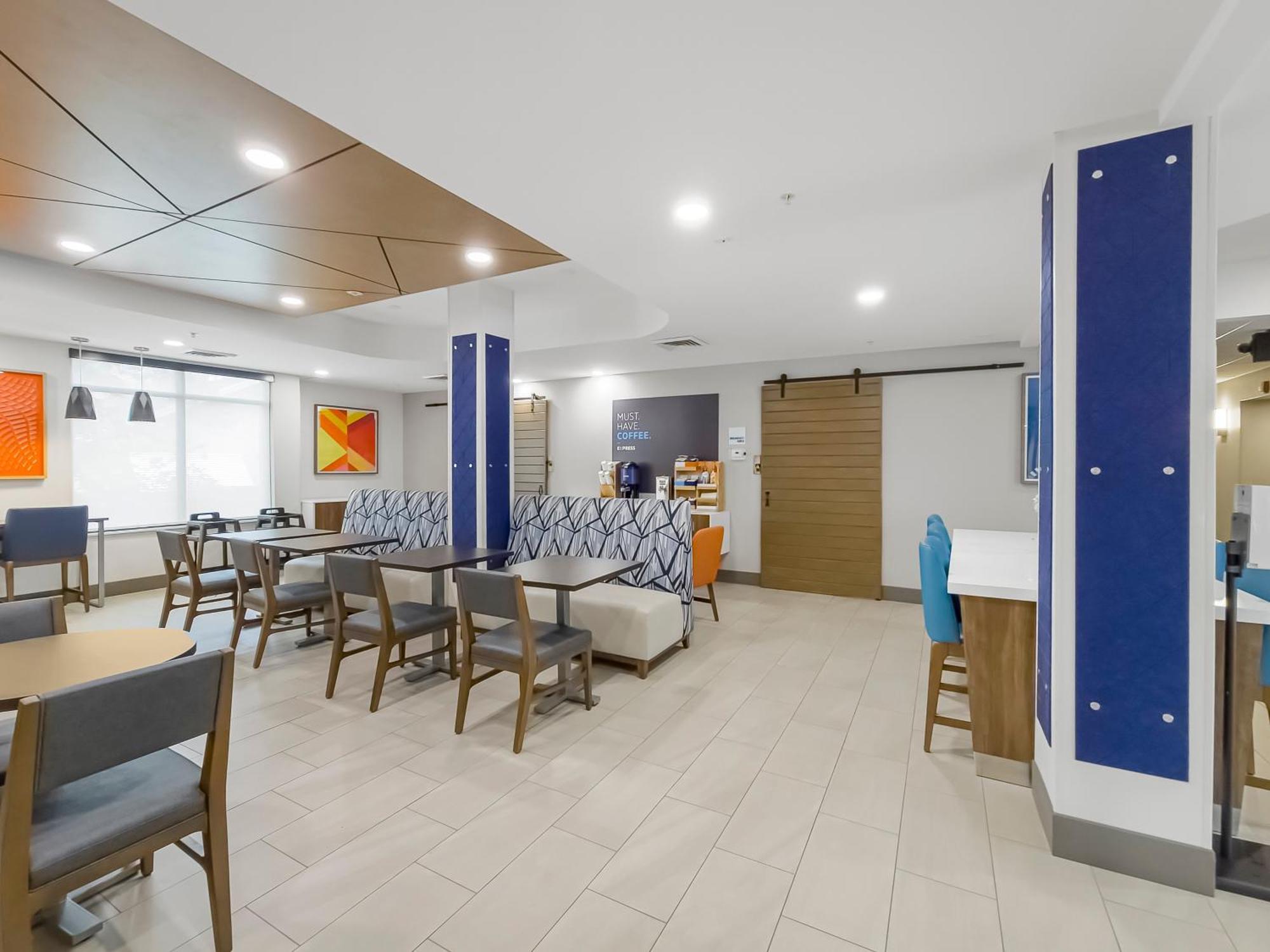 Holiday Inn Express Salt Lake City South - Midvale By Ihg Exterior photo