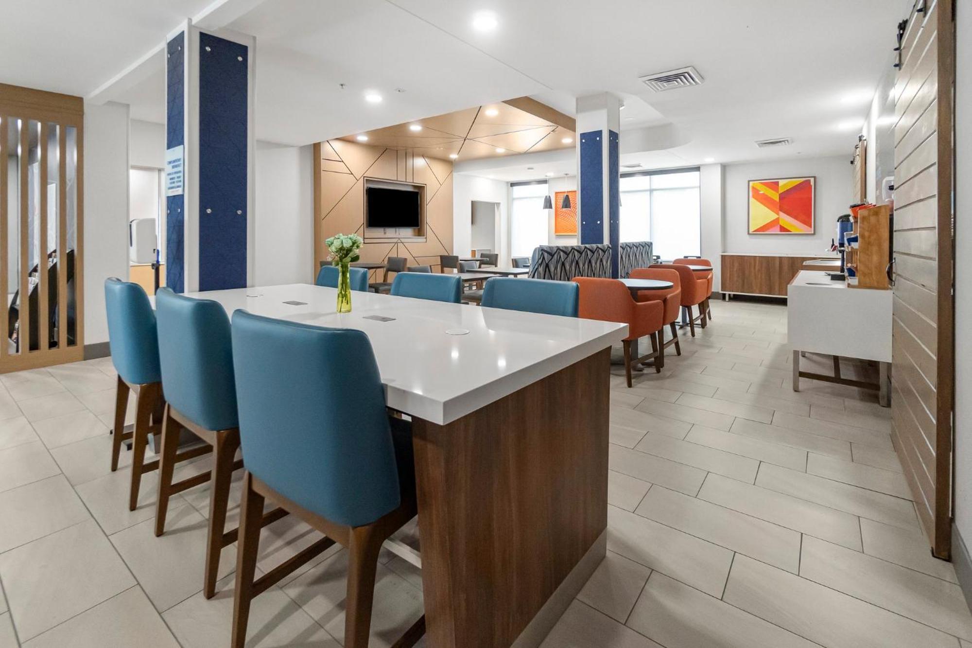 Holiday Inn Express Salt Lake City South - Midvale By Ihg Exterior photo