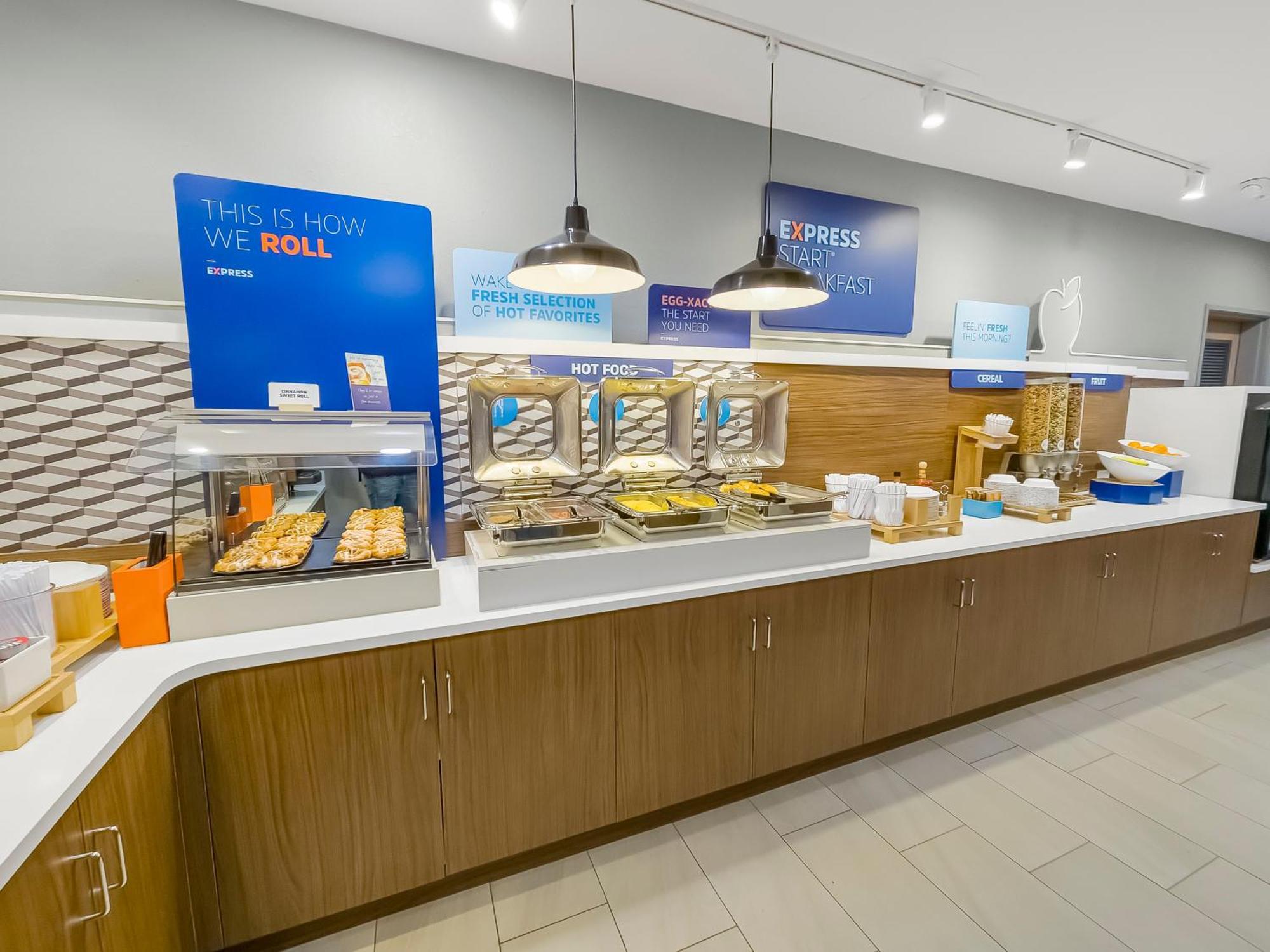 Holiday Inn Express Salt Lake City South - Midvale By Ihg Exterior photo